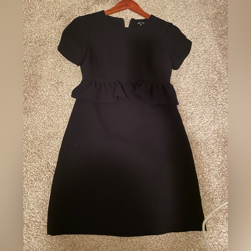 Absolutely cute shot black dress from Club Monaco, new condition.